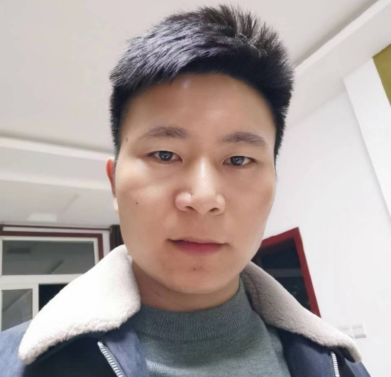 延峰的第一张照片--阜阳相亲服务中心