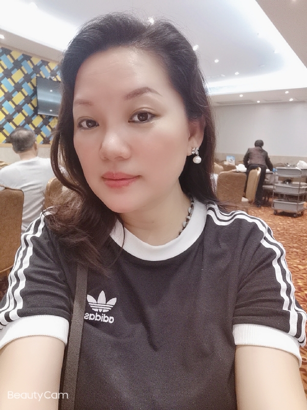 Amy的第一张照片--阜阳相亲服务中心