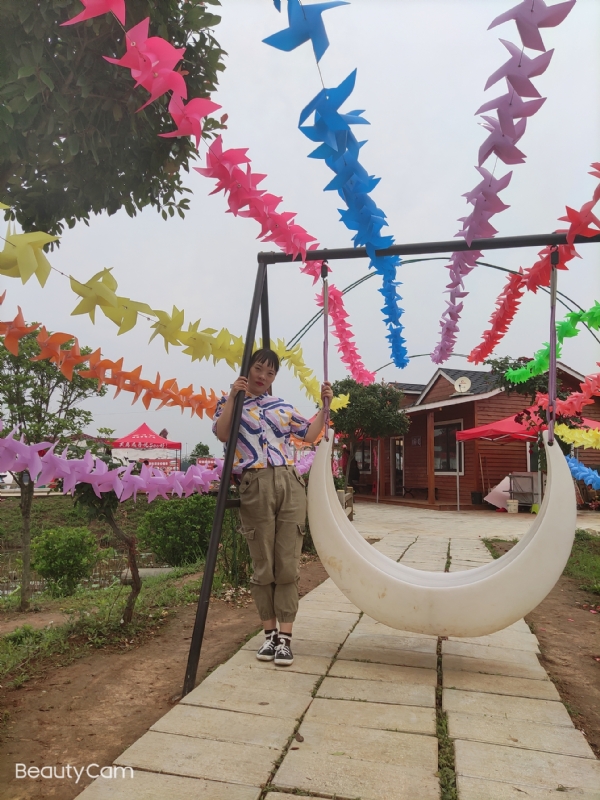 魏沐阳子的第二张照片--阜阳相亲服务中心