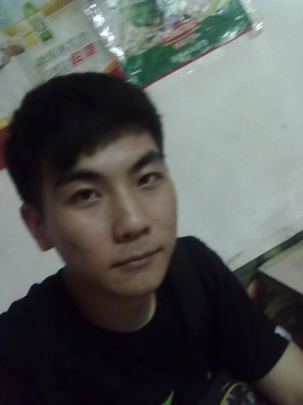 蜡笔小新的第三张照片--阜阳相亲服务中心