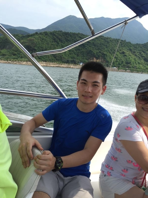 蜡笔小新的第五张照片--阜阳相亲服务中心