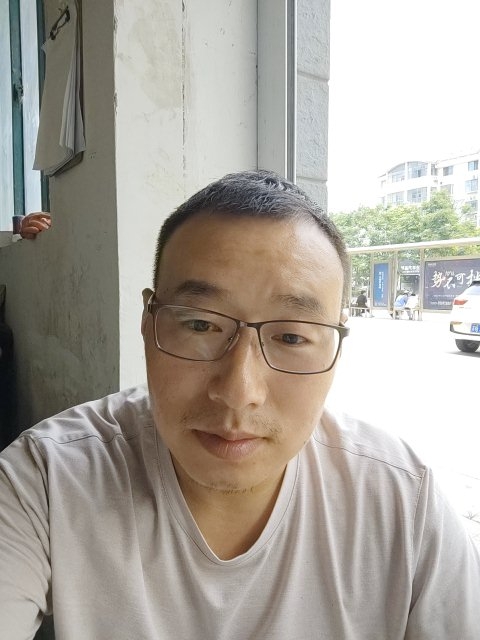 转身的距离的第一张照片--阜阳相亲服务中心