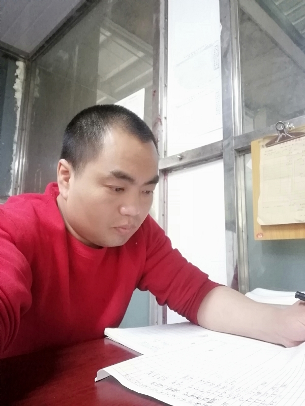 小吴的第一张照片--阜阳相亲服务中心