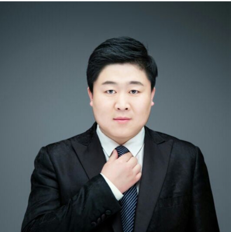 迷途小书童的第一张照片--阜阳相亲服务中心