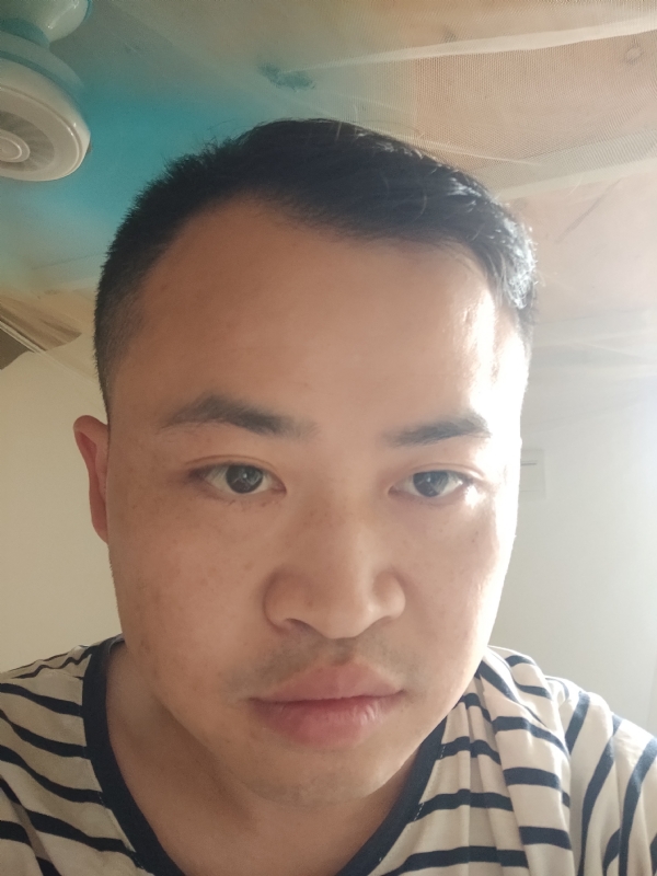 一切随缘的第一张照片--阜阳相亲服务中心