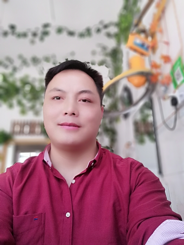 展梦飞翔XC的第一张照片--阜阳相亲服务中心