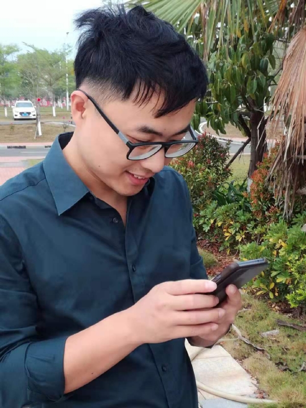 鼠王子的第一张照片--阜阳相亲服务中心