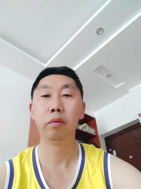 写尽半生纸上酸的第一张照片--阜阳相亲服务中心