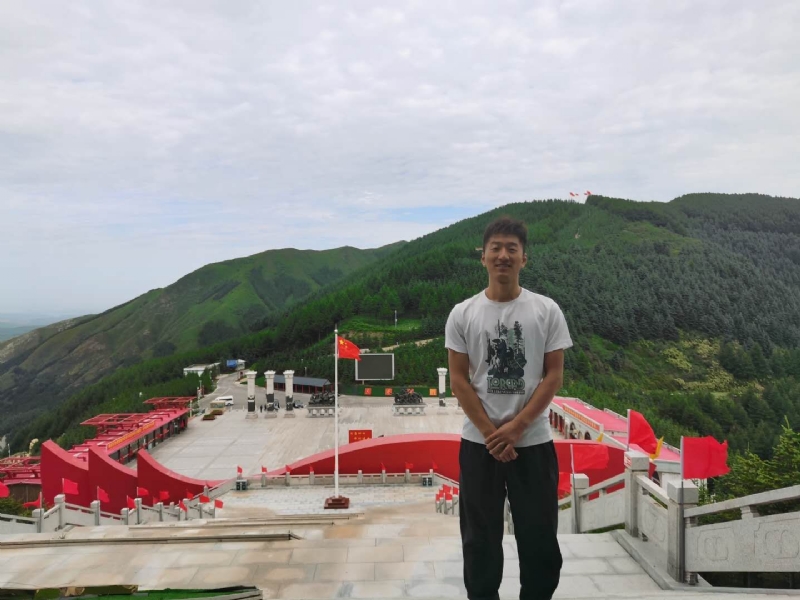 zj的第二张照片--阜阳相亲服务中心