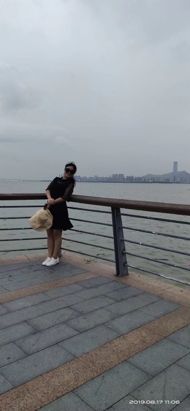 清秋的第一张照片--阜阳相亲服务中心