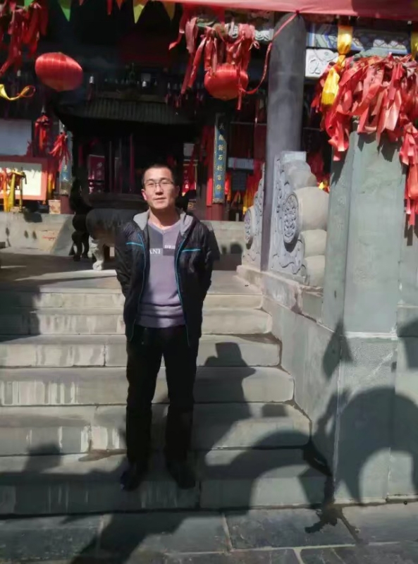 淡然的第一张照片--阜阳相亲服务中心