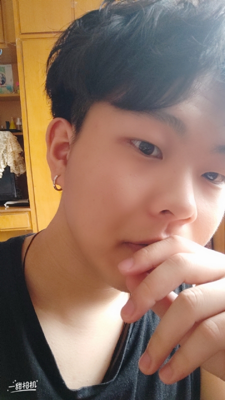 yyy的第三张照片--阜阳相亲服务中心