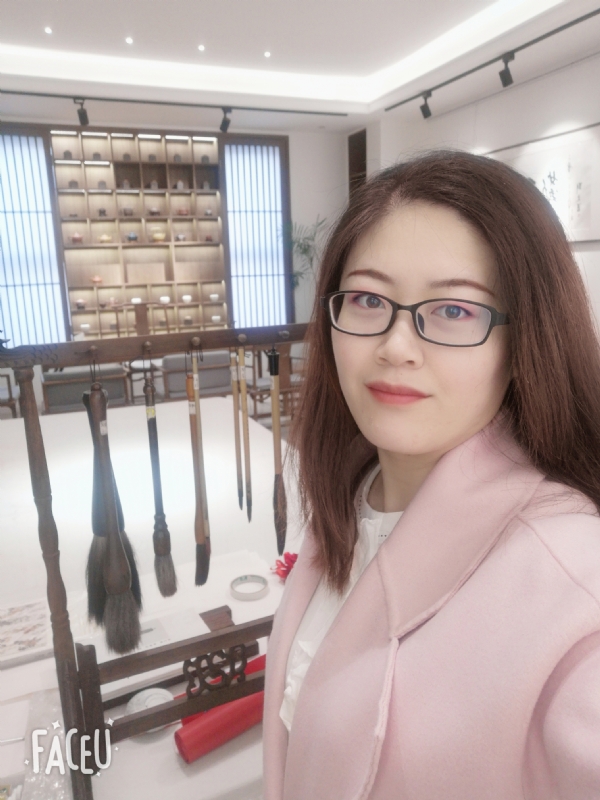 亮晶晶的薄荷茶的第一张照片--阜阳相亲服务中心