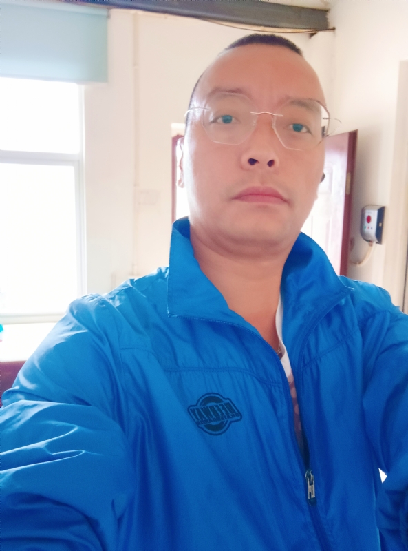 通海混混的第一张照片--阜阳相亲服务中心