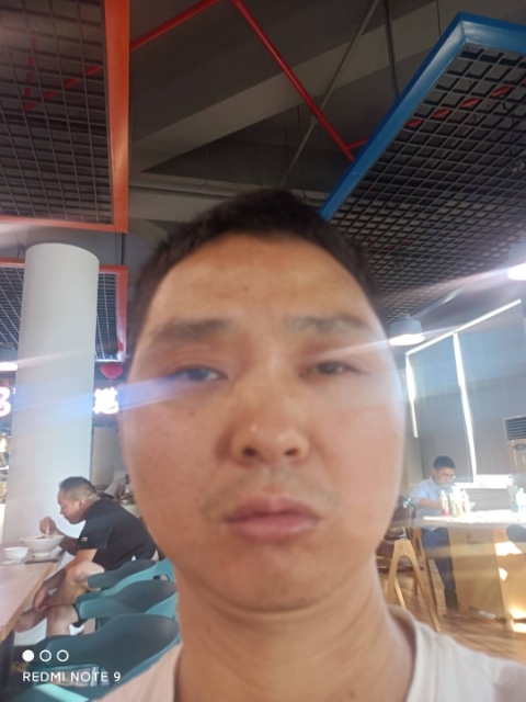 专情、互爱的第二张照片--阜阳相亲服务中心