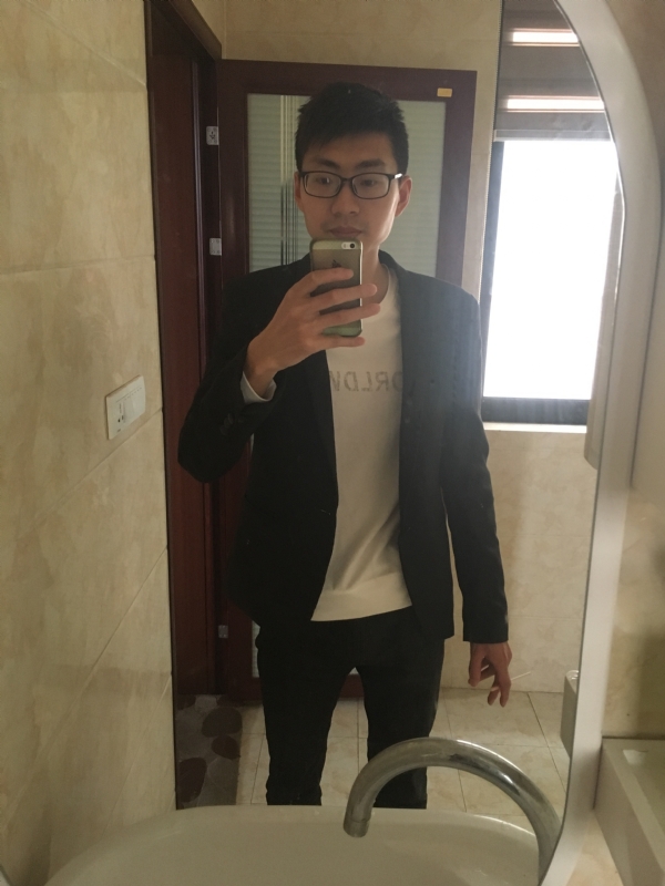 一生何求的第一张照片--阜阳相亲服务中心