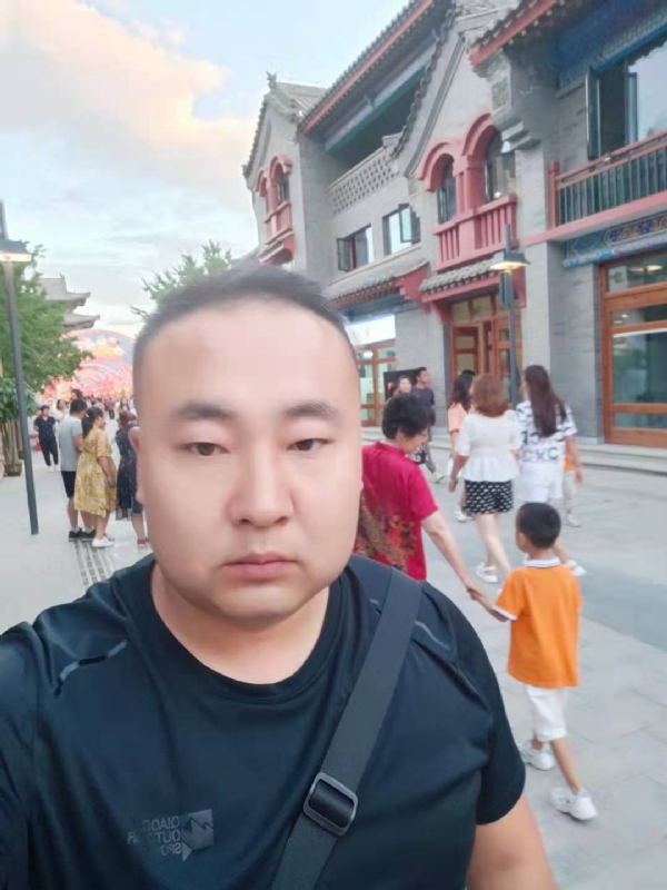 田二牛的第一张照片--阜阳相亲服务中心