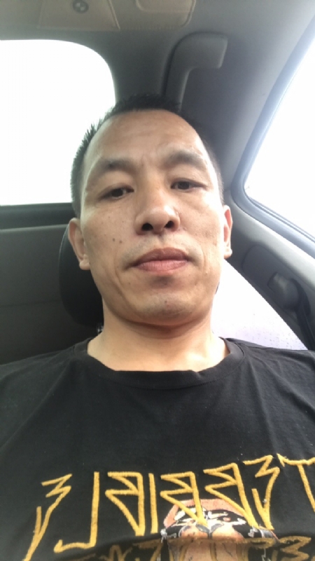 迷茫的第一张照片--阜阳相亲服务中心