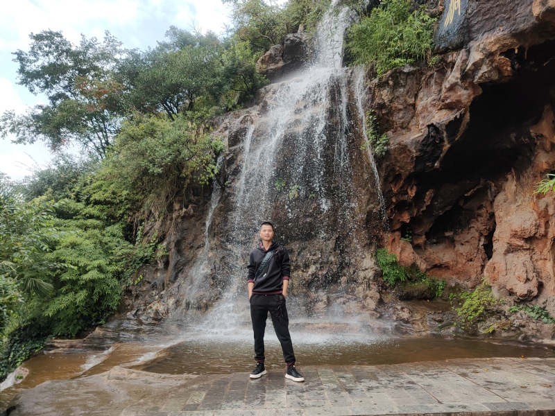 缘的第一张照片--阜阳相亲服务中心