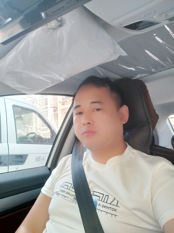 有你就好的第五张照片--阜阳相亲服务中心