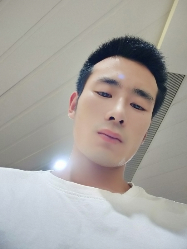 离殇的第一张照片--阜阳相亲服务中心