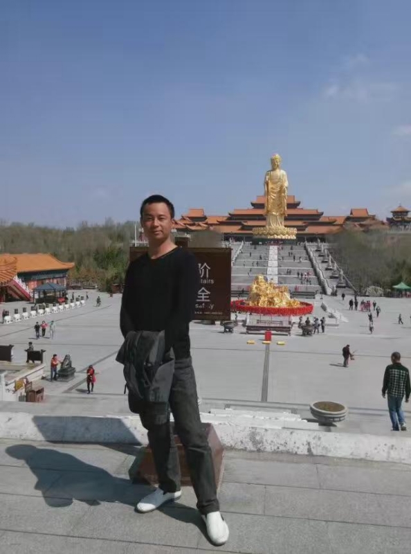 恺哥哥的第一张照片--阜阳相亲服务中心