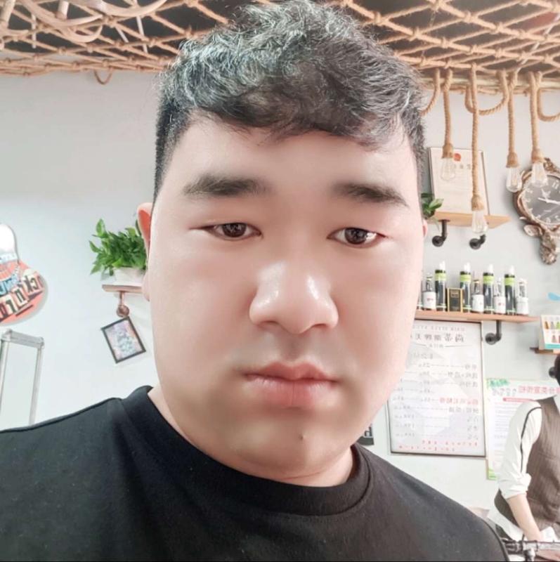 田野小伟的第二张照片--阜阳相亲服务中心