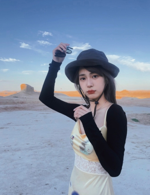 英姐的第一张照片--阜阳相亲服务中心