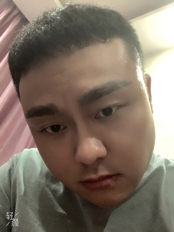 何为奈何的第二张照片--阜阳相亲服务中心