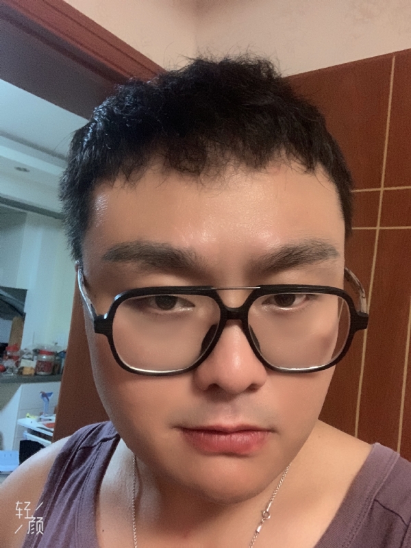 何为奈何的第三张照片--阜阳相亲服务中心