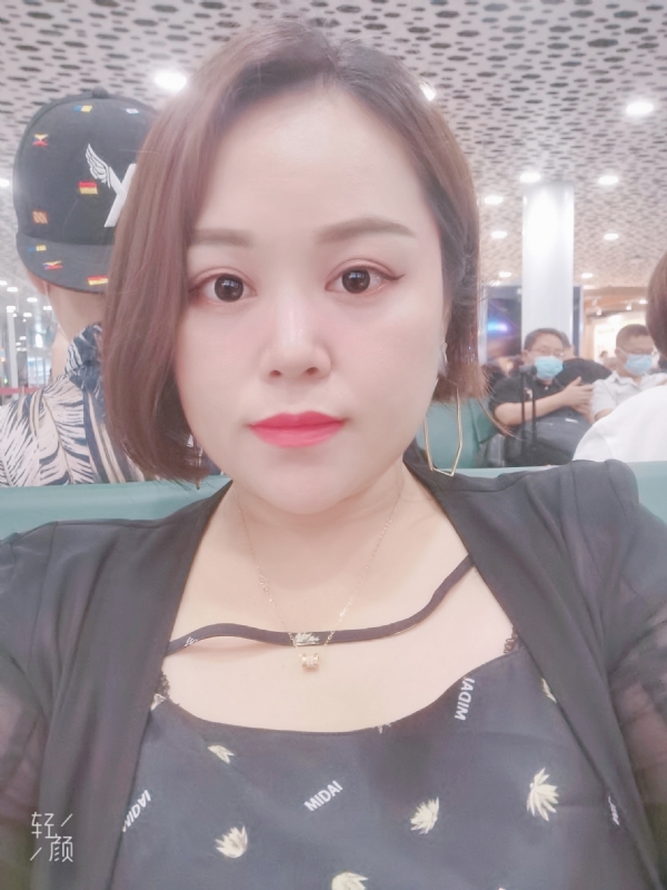 xiaoxiao的第一张照片--阜阳相亲服务中心