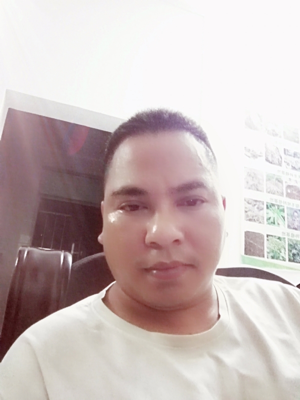 小叔也有爱的第一张照片--阜阳相亲服务中心