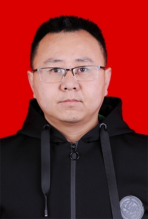 小熊维尼的第一张照片--阜阳相亲服务中心