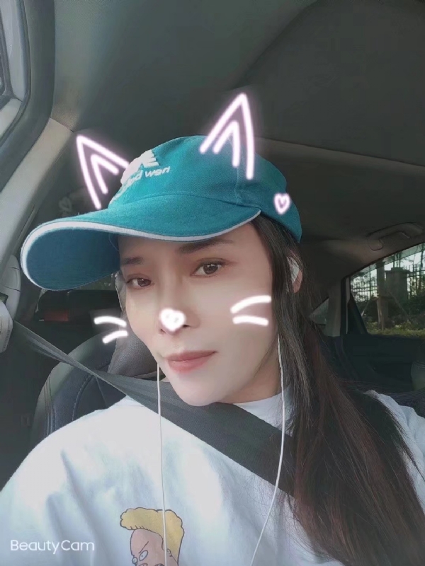 水瓶座的第二张照片--阜阳相亲服务中心