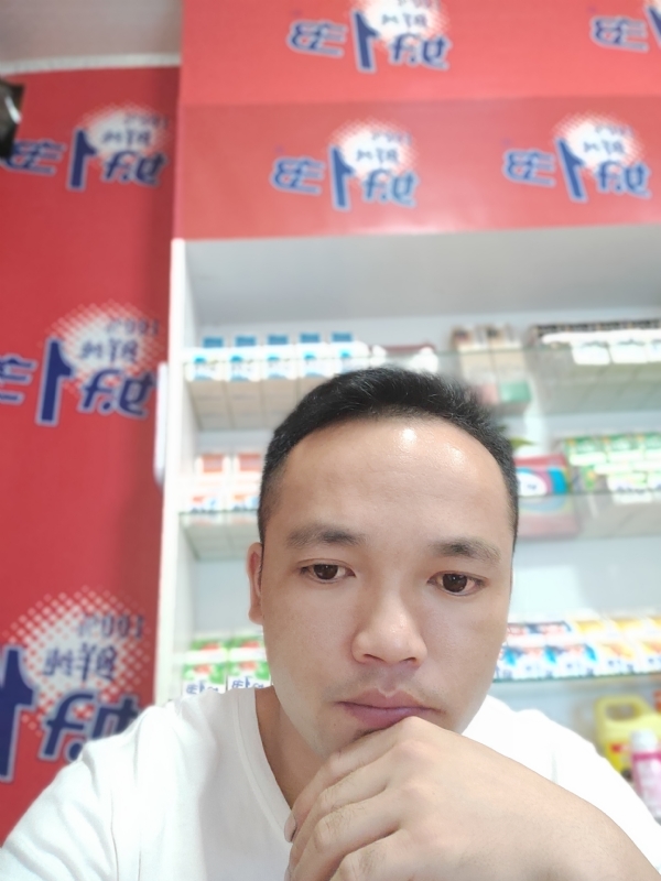 小老弟的第一张照片--阜阳相亲服务中心