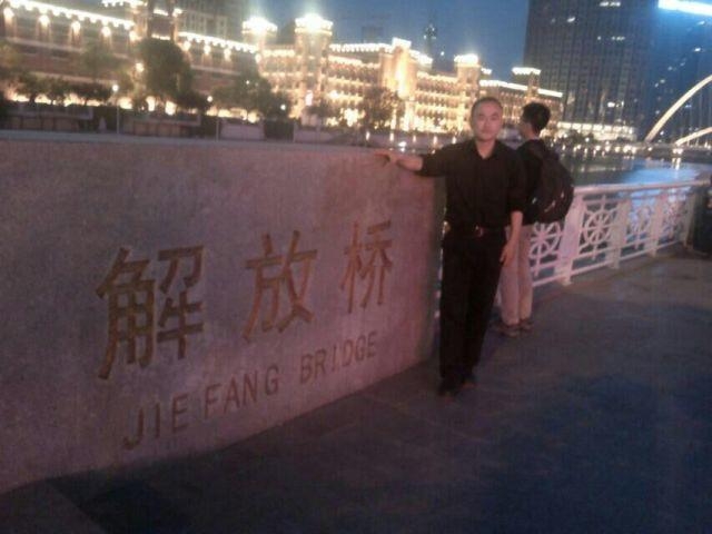 海阔天空的第一张照片--阜阳相亲服务中心