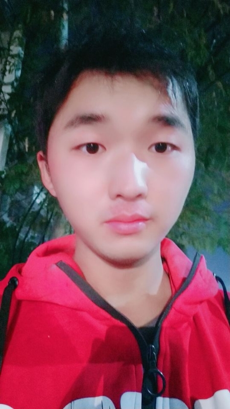 微尘的第一张照片--阜阳相亲服务中心