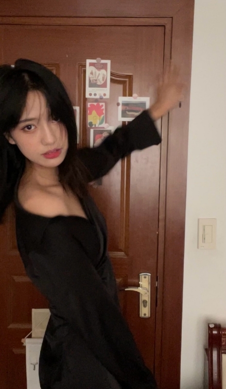 李美嘉的第三张照片--阜阳相亲服务中心