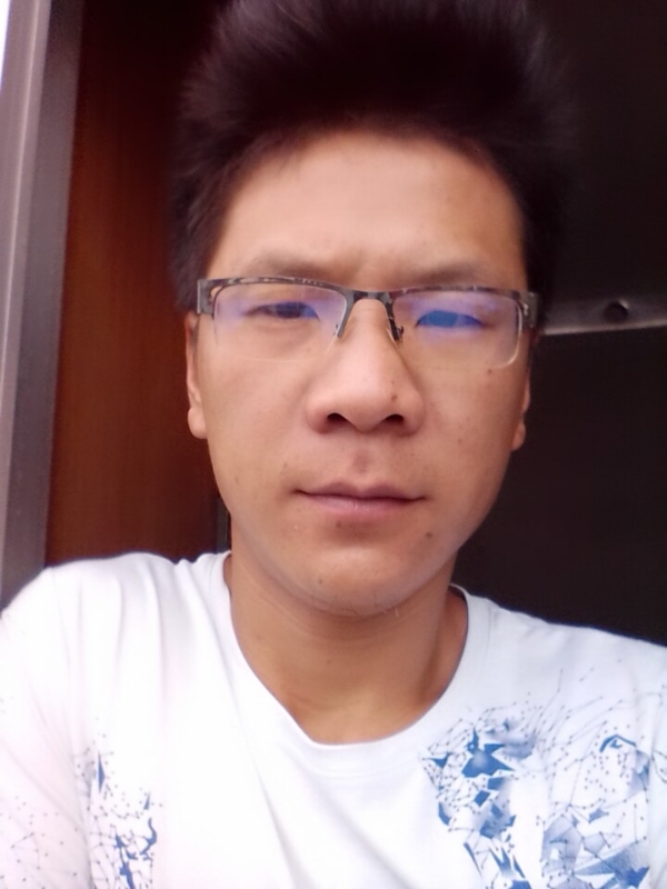 听雨的第一张照片--阜阳相亲服务中心