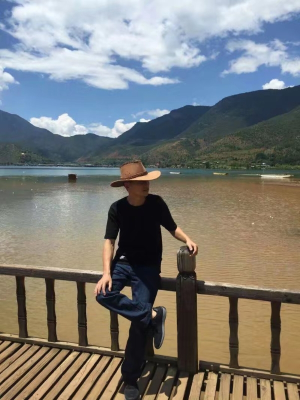 剑胆琴音的第一张照片--阜阳相亲服务中心