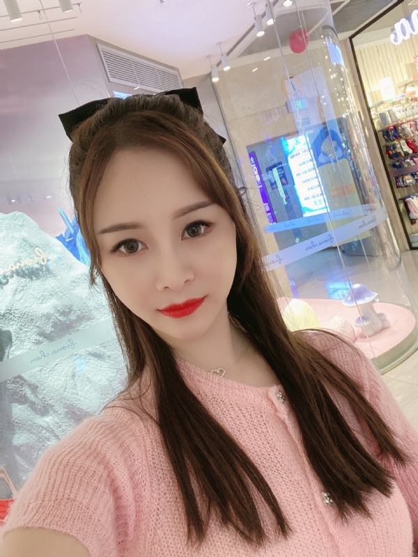 zz的第一张照片--阜阳相亲服务中心