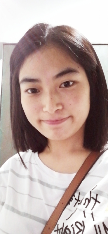 向日葵无一例外的第二张照片--阜阳相亲服务中心