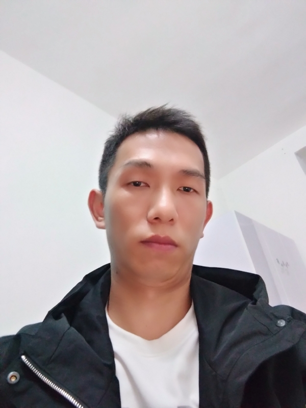 鬼迷心窍的第二张照片--阜阳相亲服务中心