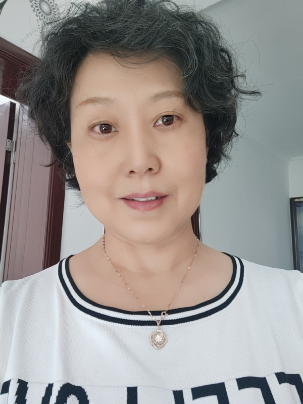 甜果的第一张照片--阜阳相亲服务中心