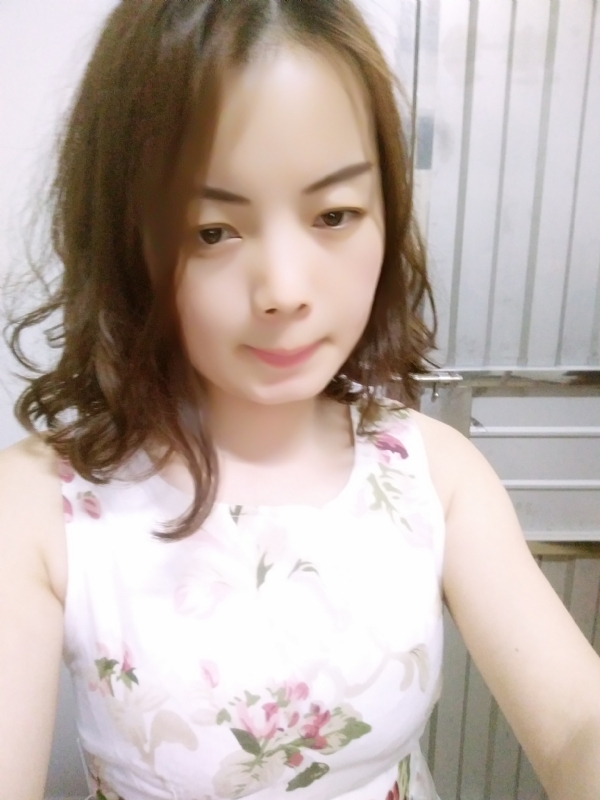 蓝色的鱼的第一张照片--阜阳相亲服务中心