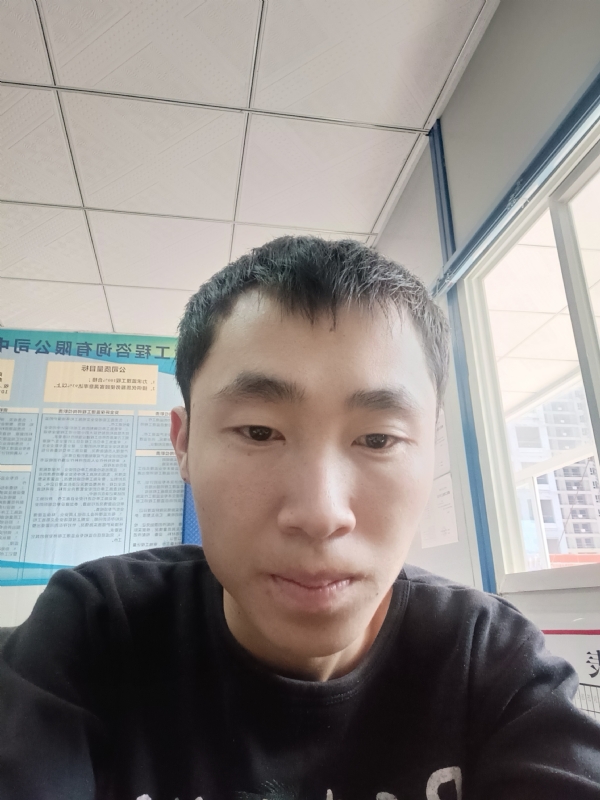 小哥哥的第一张照片--阜阳相亲服务中心