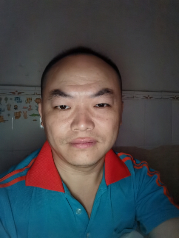 与子携老的第二张照片--阜阳相亲服务中心