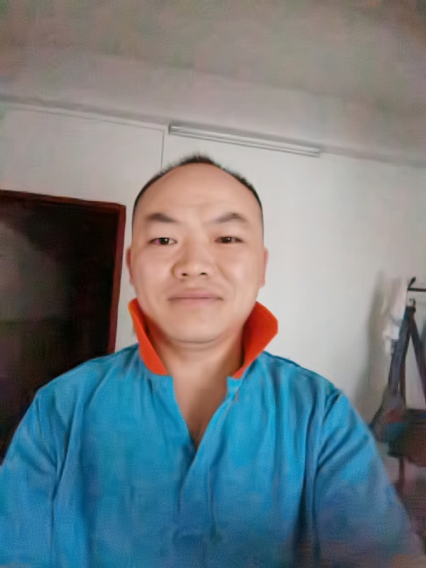 与子携老的第四张照片--阜阳相亲服务中心