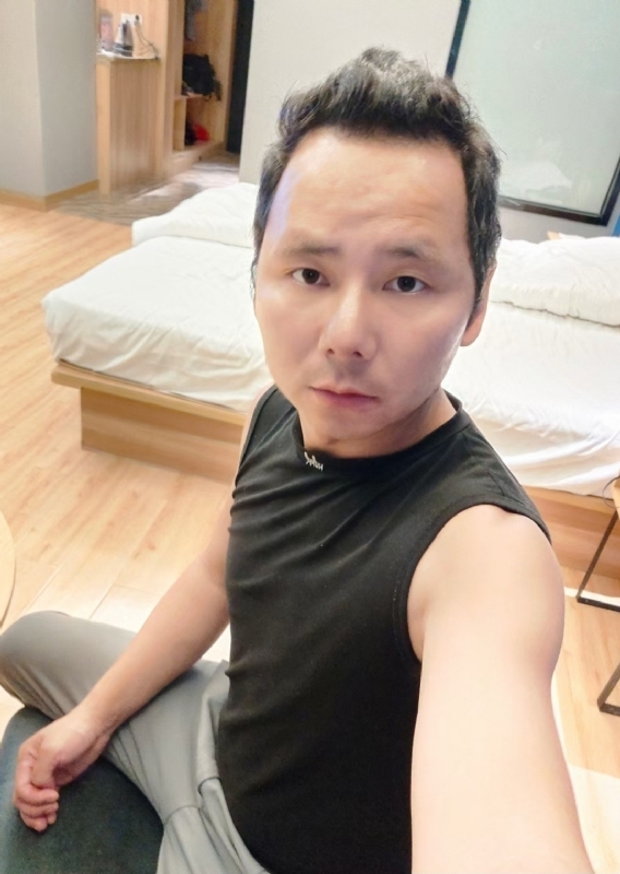 爱远的要命的第一张照片--阜阳相亲服务中心