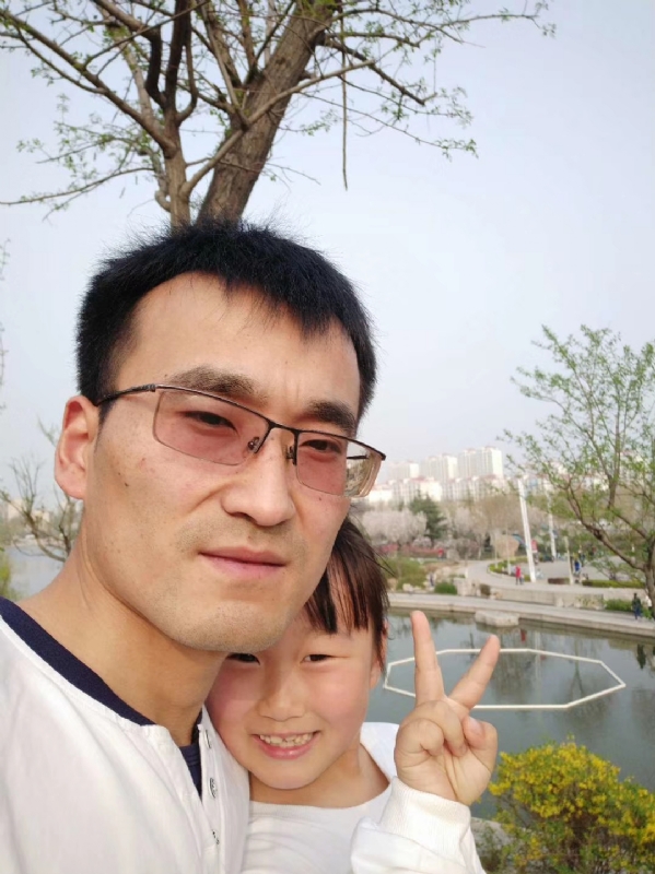 简单的幸福的第一张照片--阜阳相亲服务中心